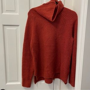 Madewell Oversized Turtleneck Sweater in Burt Orange